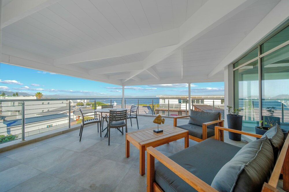 Фото One Marine Drive Boutique Hotel
