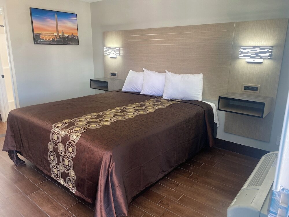 Фото Mayfair Inn