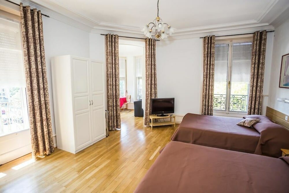 Фото Hotel Des Tourelles