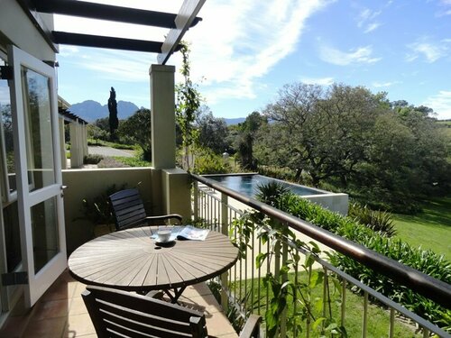 Внешний вид отеля Sugarbird Manor at Protea Heights Farm в Муниципалитете Стелленбоше, фото 3