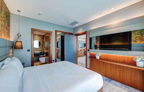 Гостиница DoubleTree by Hilton İstanbul Piyalepaşa в Эюпсултане