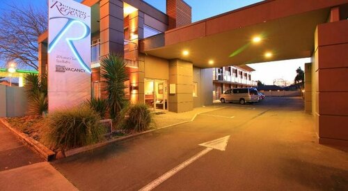 Гостиница Fitzherbert Regency Motor Lodge в Палмерстон-Норт