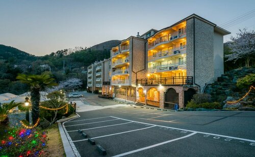 Гостиница Homefourest Resort в Кенсан-Намдо