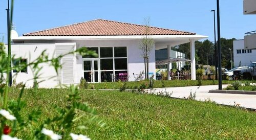 Гостиница Estérazur в Бриньоле