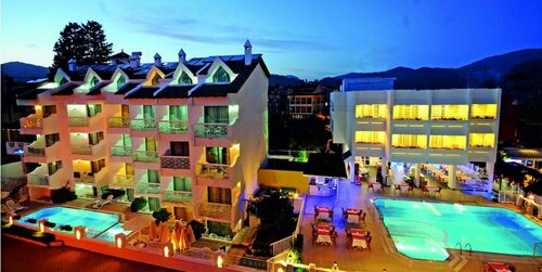 Blue Palace Hotel