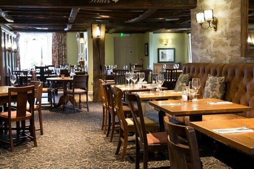 Гостиница Hadley Bowling Green Inn в Дройтуич-Спа