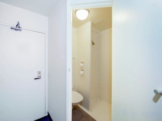 Фото Ibis budget Enfield