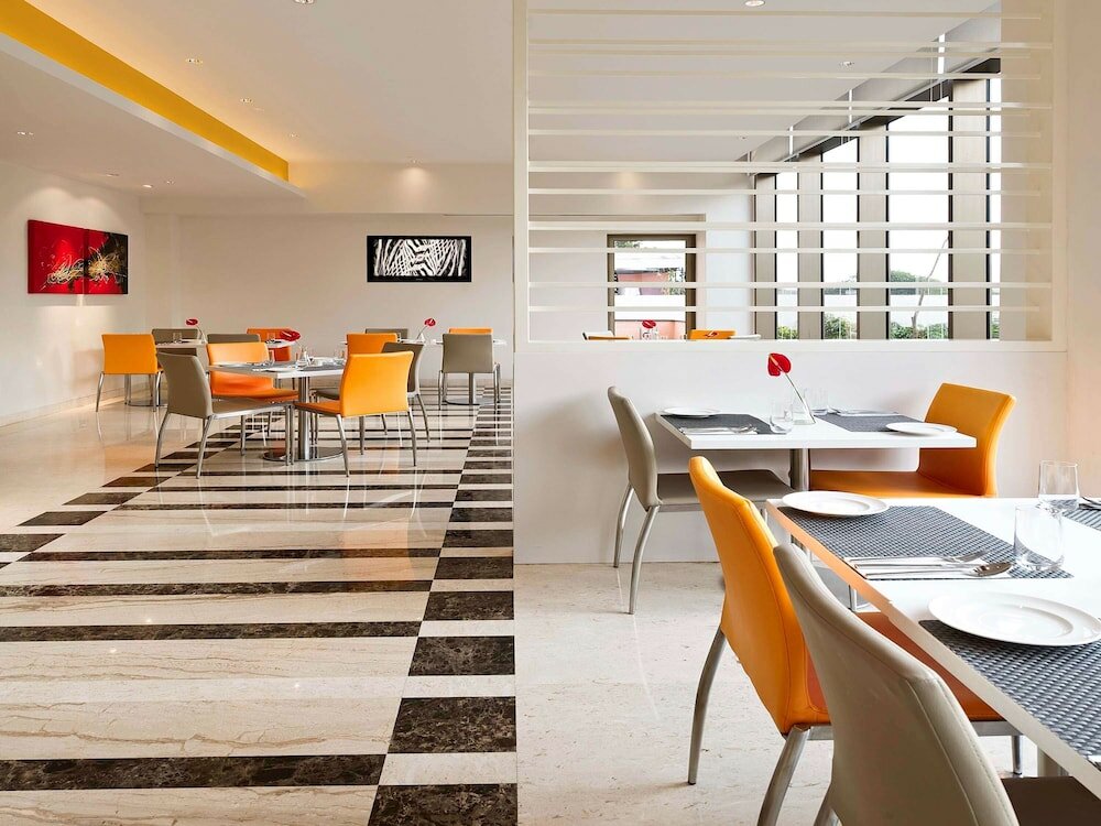 Фото Ibis Nashik Hotel