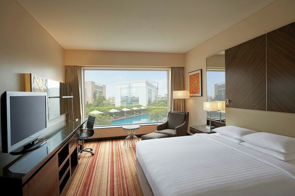 Фото Courtyard by Marriott Mumbai International Airport