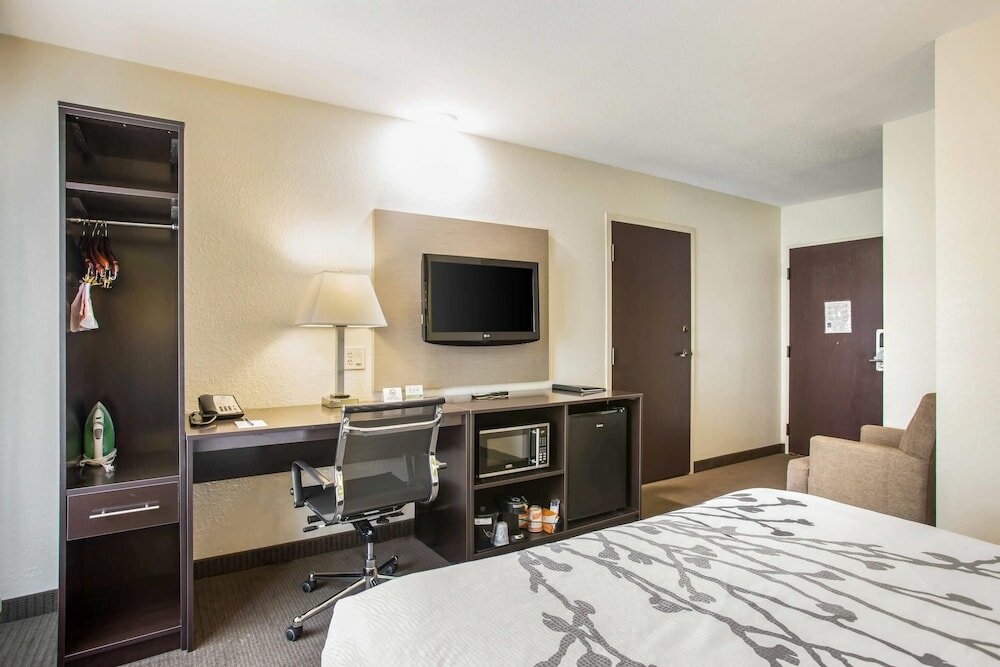 Фото Sleep Inn Kansas City International Airport