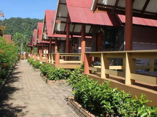 Фото D R Lanta Bay Resort 