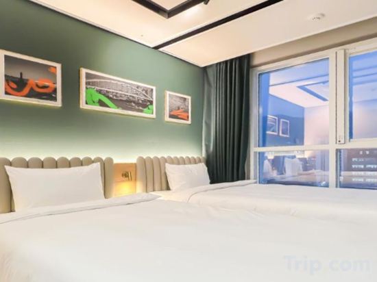 Фото Cotice The Bridge