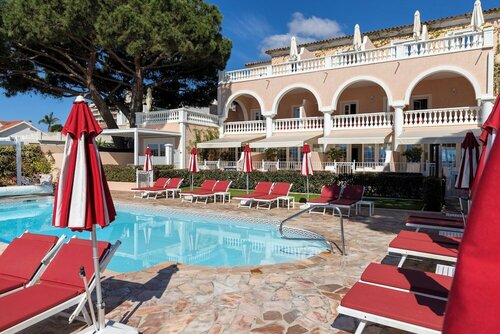 Гостиница Hotel Demeure Les Mouettes в Аяччо