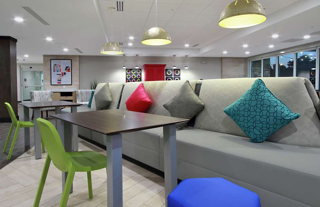 Фото Home2 Suites by Hilton Mobile I-65 Government Boulevard