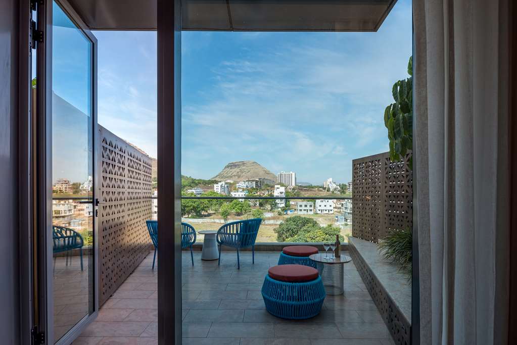 Фото Radisson Blu Hotel & SPA, Nashik