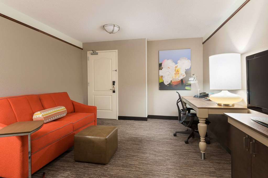 Фото Hilton Garden Inn Wilmington Mayfaire Town Center