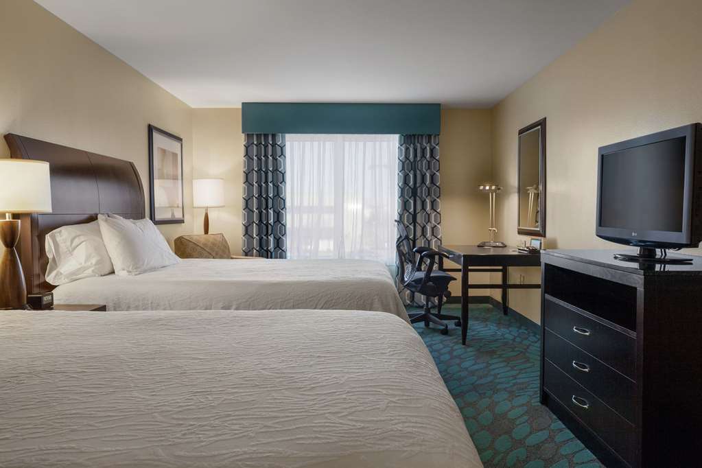 Фото Hilton Garden Inn Fargo