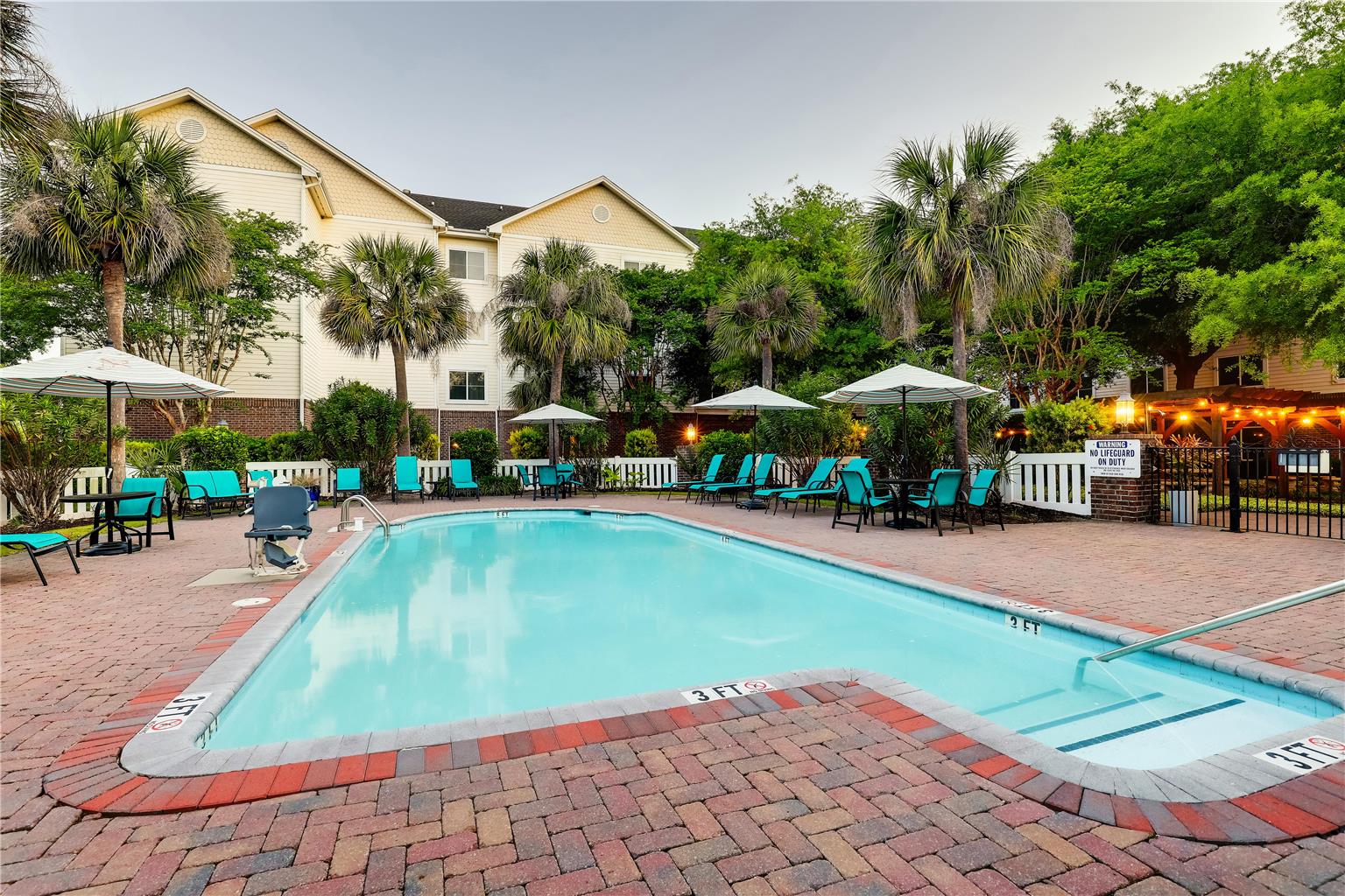 Фото Homewood Suites by Hilton Charleston - Mount Pleasant