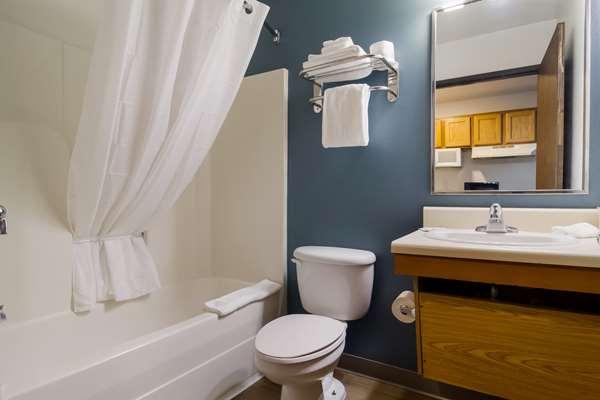 Фото WoodSpring Suites Jacksonville East 295 Cruise Port