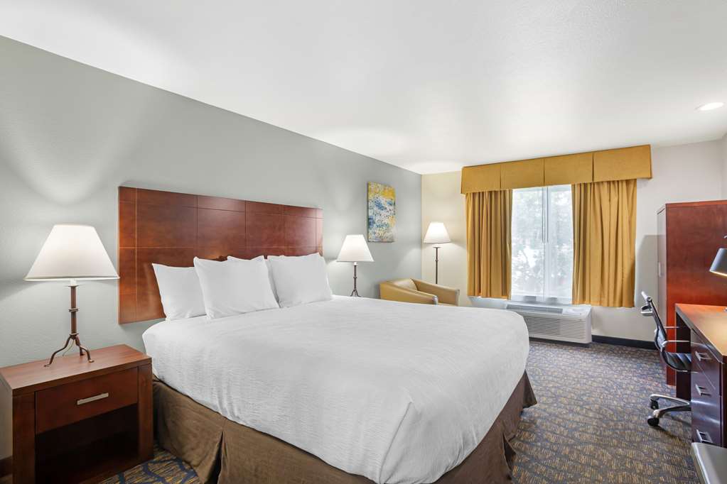 Фото Best Western Plus Villa Del Lago Inn