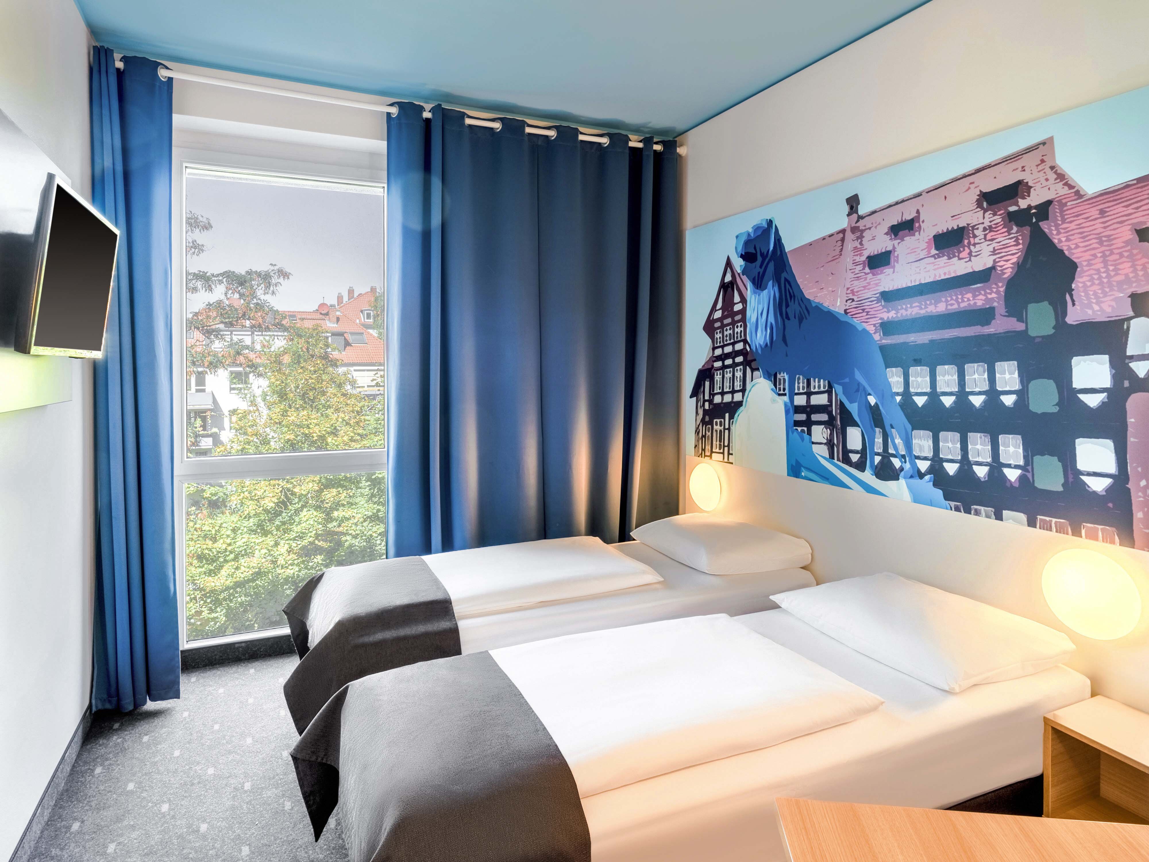 Фото B&b Hotel Braunschweig-City