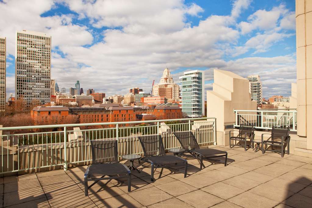 Фото Hilton Philadelphia at Penn's Landing