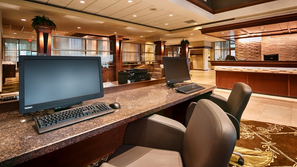 Фото Best Western Plus The Arden Park Hotel