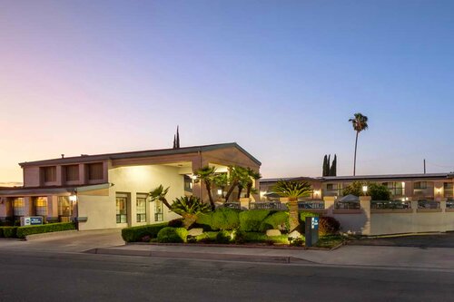 Гостиница Best Western Inn в Мерседе