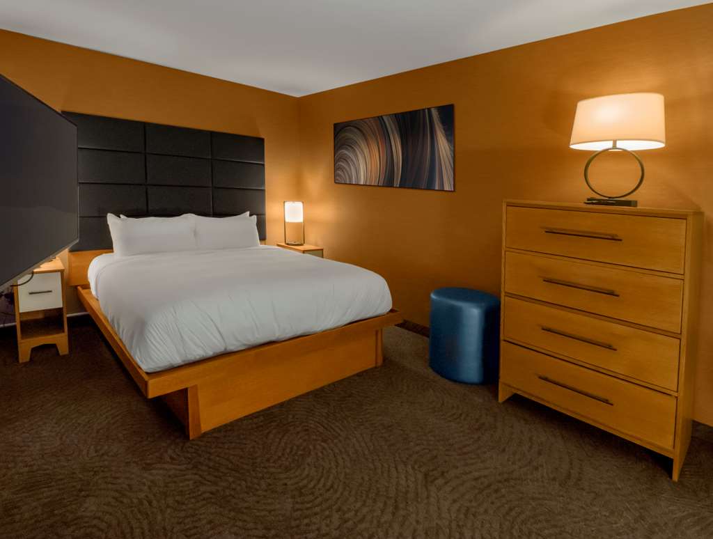 Фото DoubleTree by Hilton Hotel Niagara Falls New York