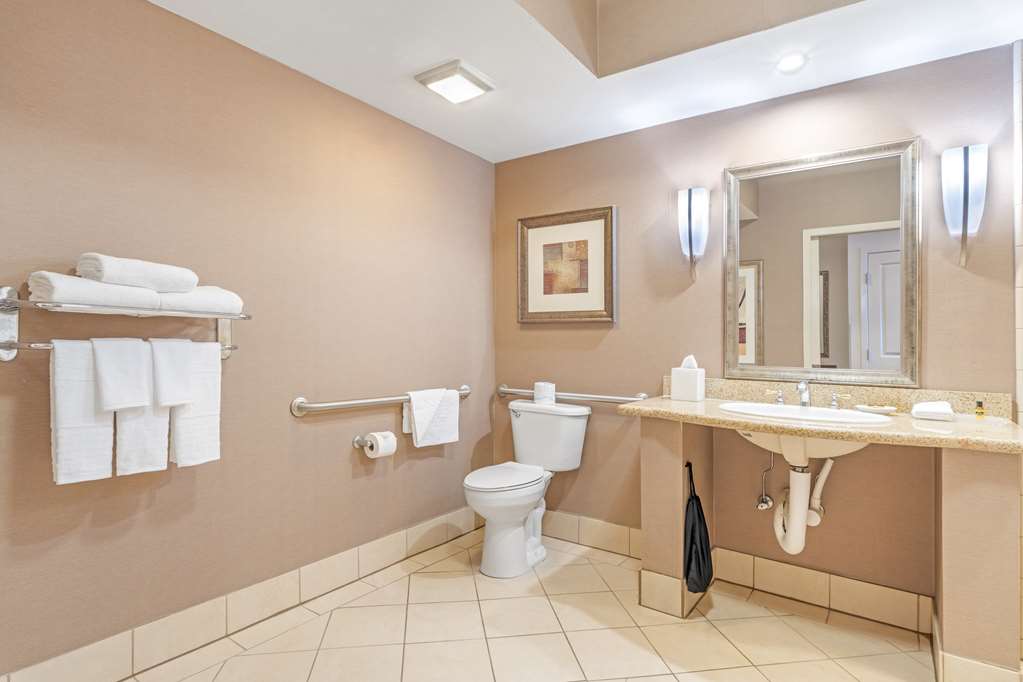 Фото Best Western Plus Bayside Hotel