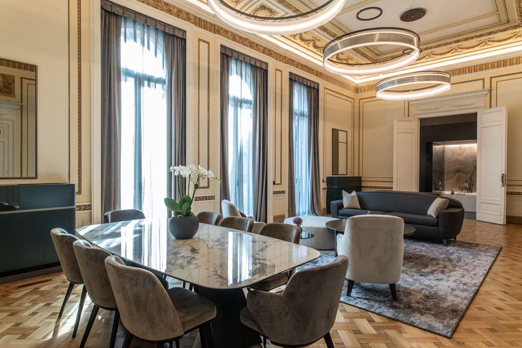 Фото Palazzo Touring Club Milan, A Radisson Collection Hotel