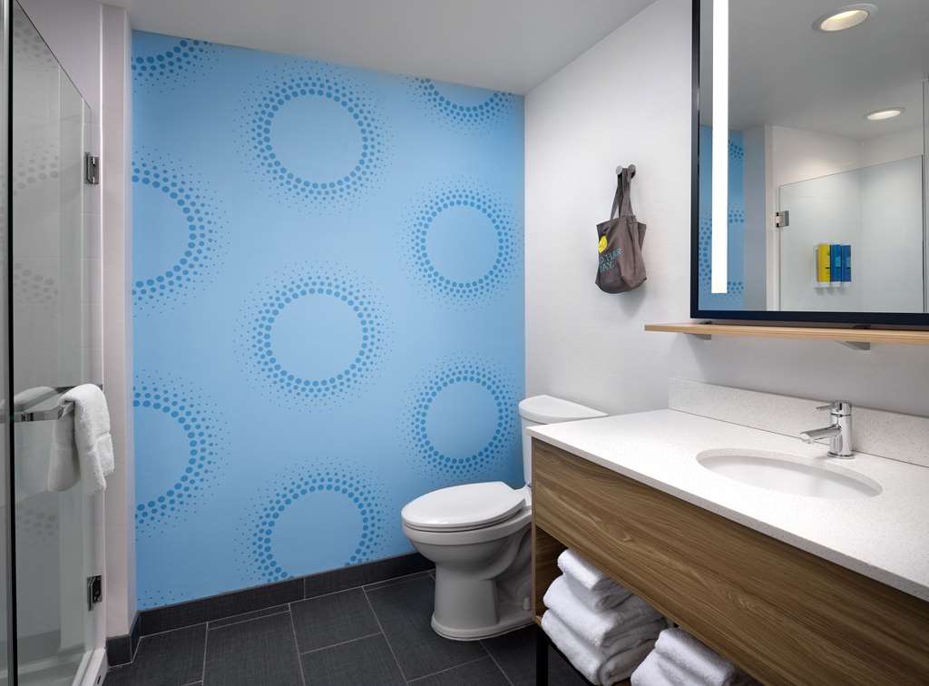 Фото Tru by Hilton Indianapolis Downtown, In