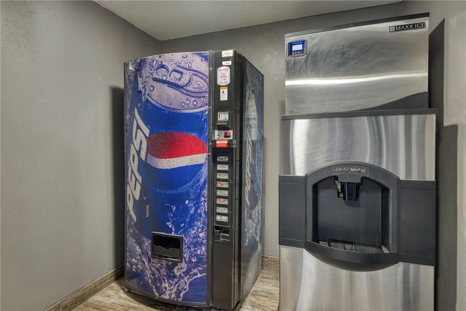 Фото Best Western Country Inn - North