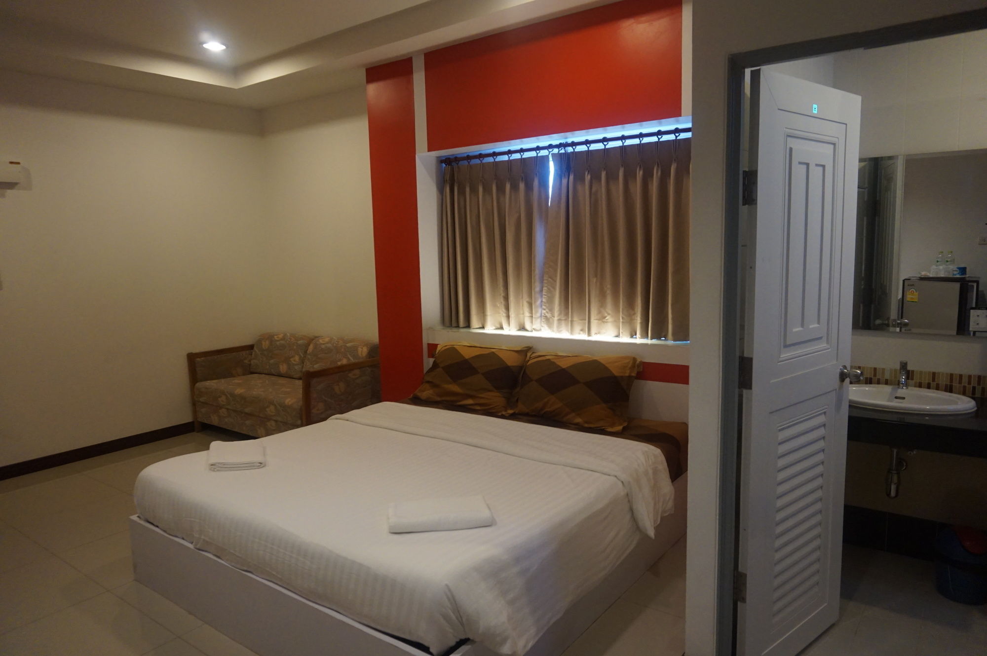 Фото The Lion Residence