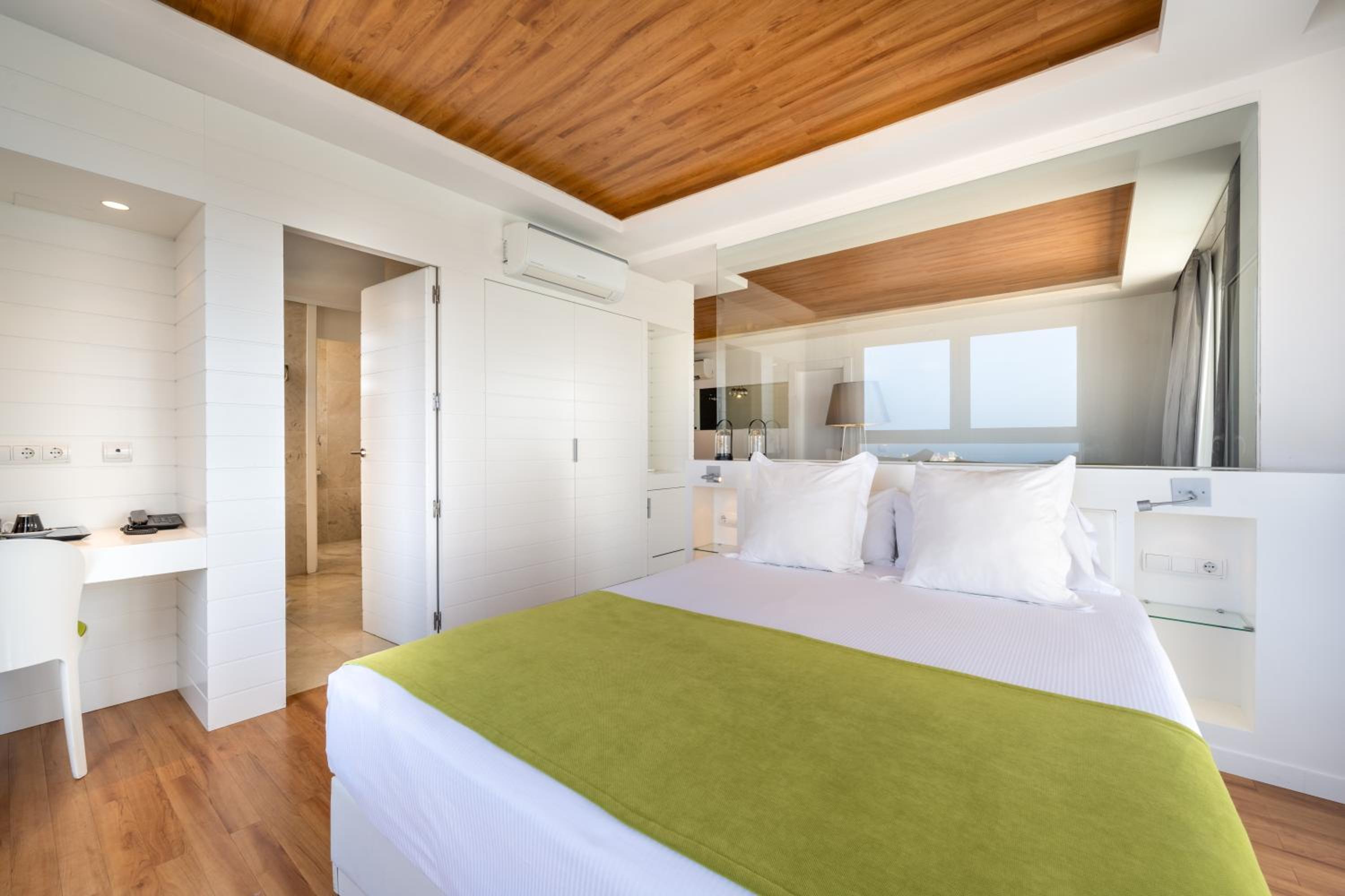 Фото Climia Benidorm Plaza