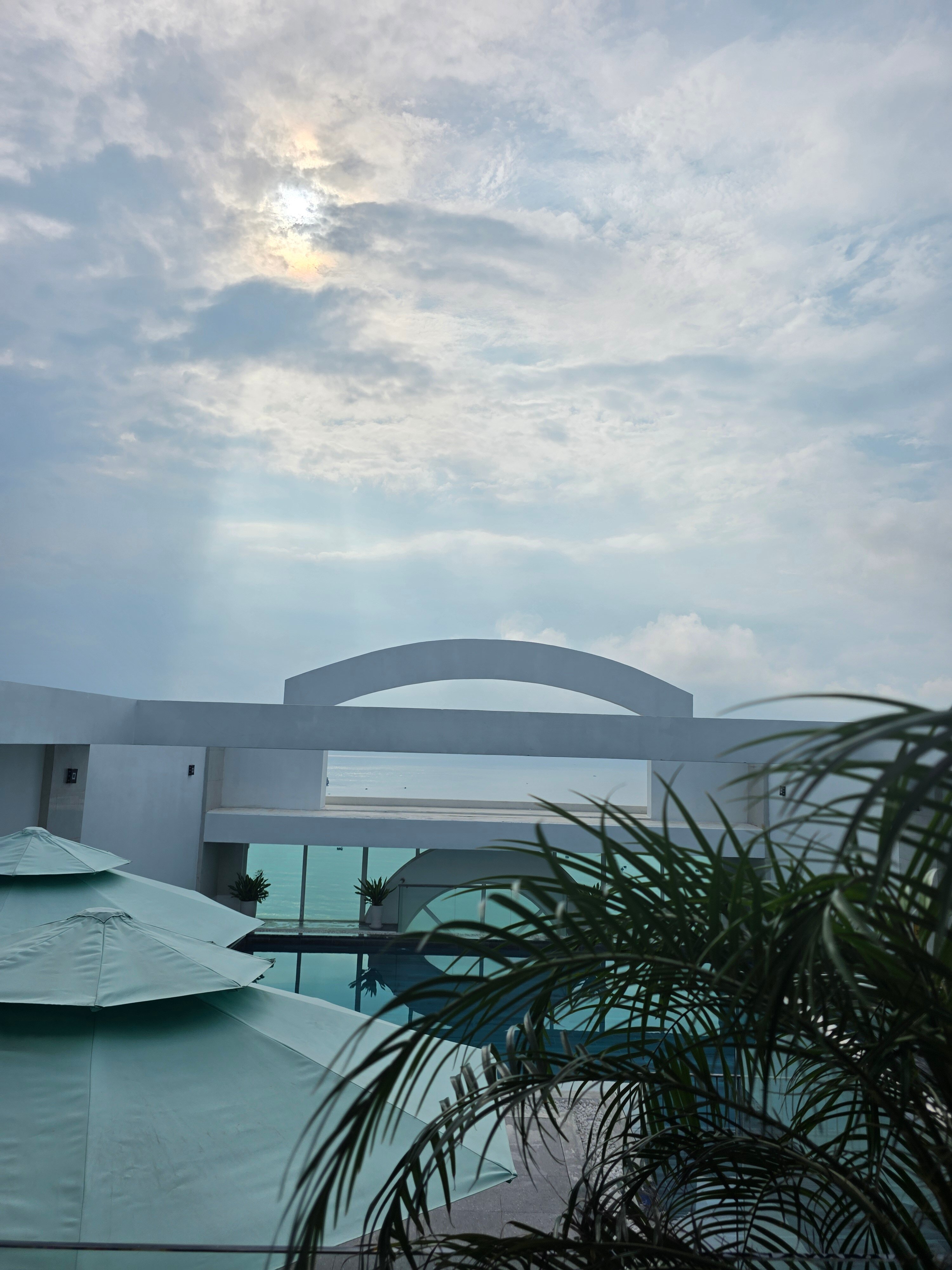 Фото Paracel Beach Hotel