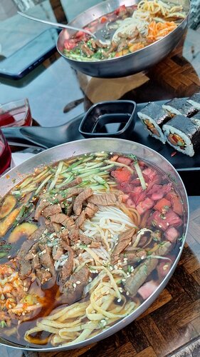 Paypoqdagi qoshni bilan porno