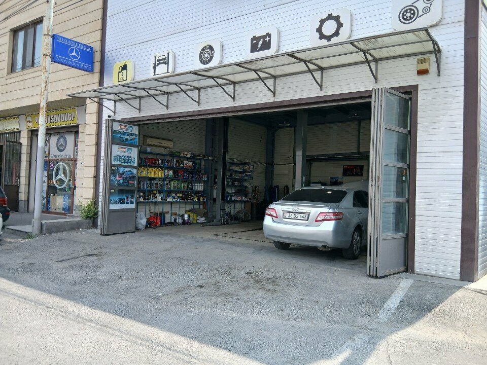 Car service, auto repair Mechanic, Yerevan, photo