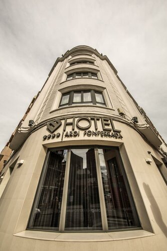 Гостиница Hotel Aroi Ponferrada в Понферраде