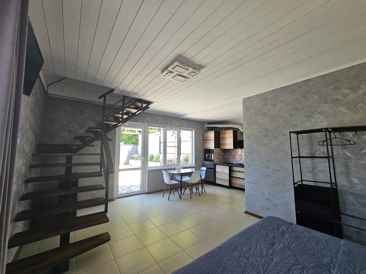 Фото Дом с бассейном