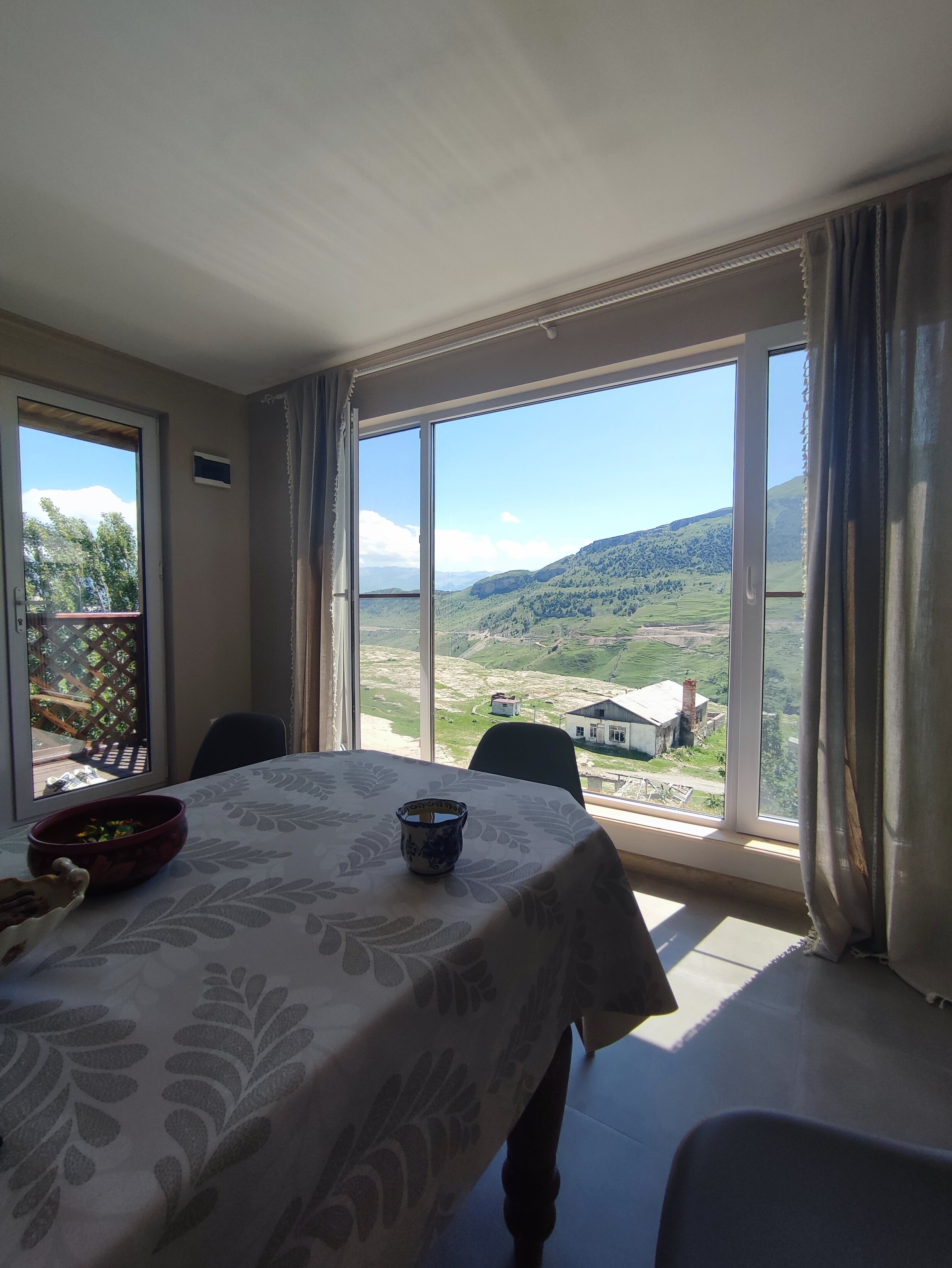 Фото Домик у каньона