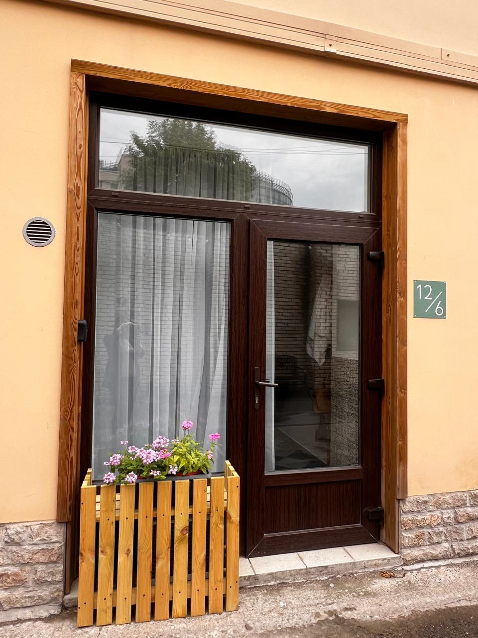 Фото Двенадцать