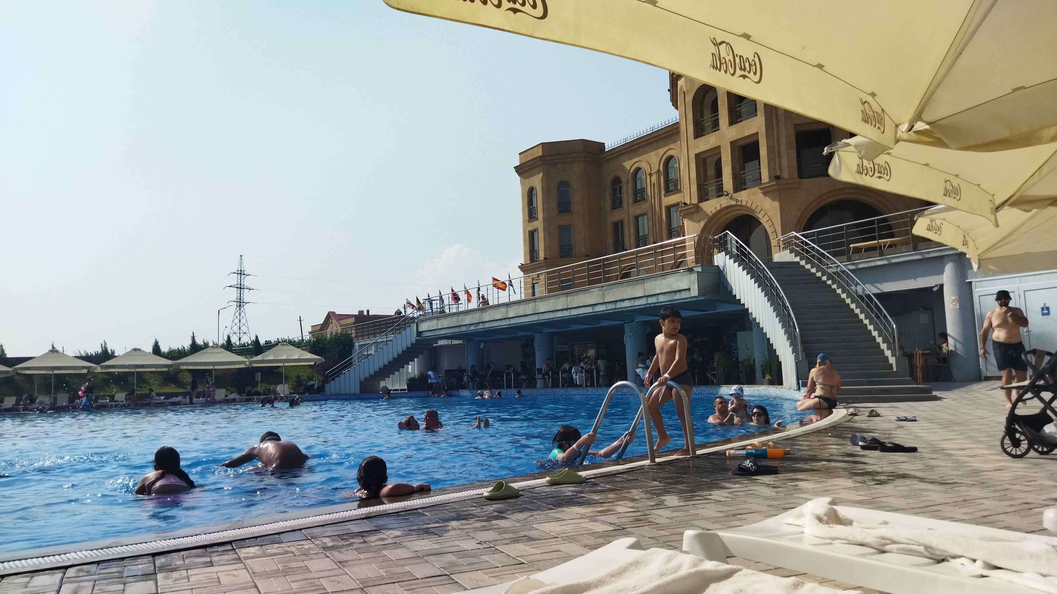 Фото Latar Комплекс