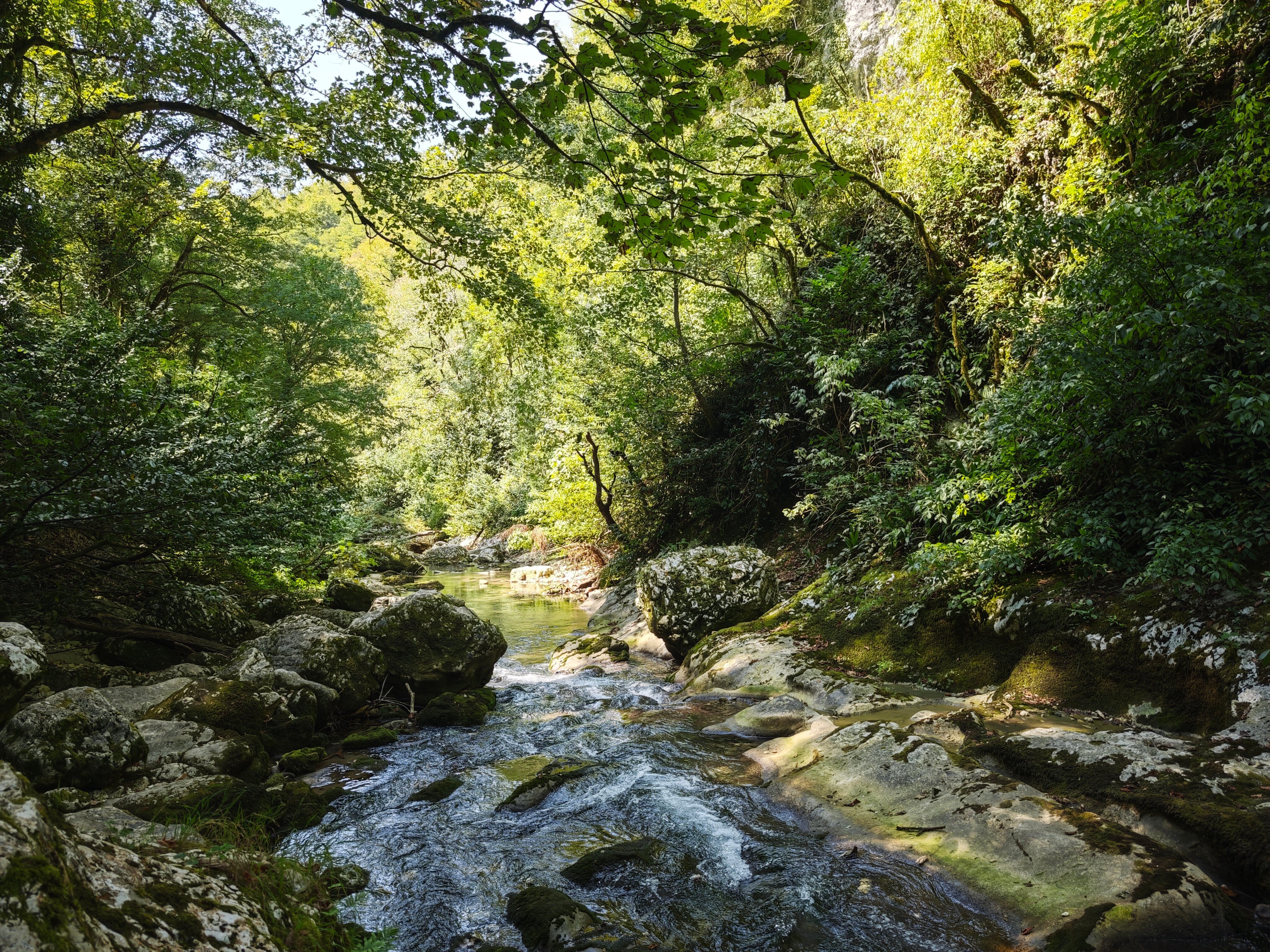 Фото Атмосфера