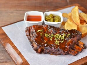 Гостиница Hue Hotels and Resorts Puerto Princesa Managed by Hii