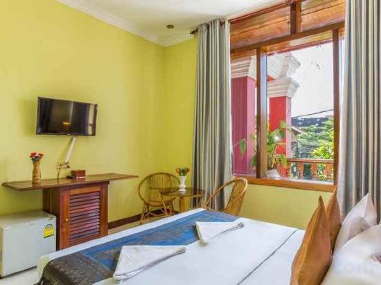 Фото Side Walk Never Die