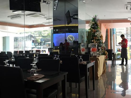 Фото Southpole Central Hotel