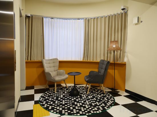 Фото Bluedot Poshtel