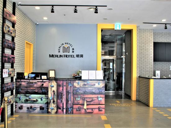 Фото Myeongdong Merlin Hotel