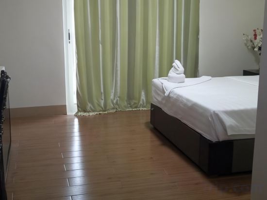 Фото Meaco Royal Hotel - Lipa